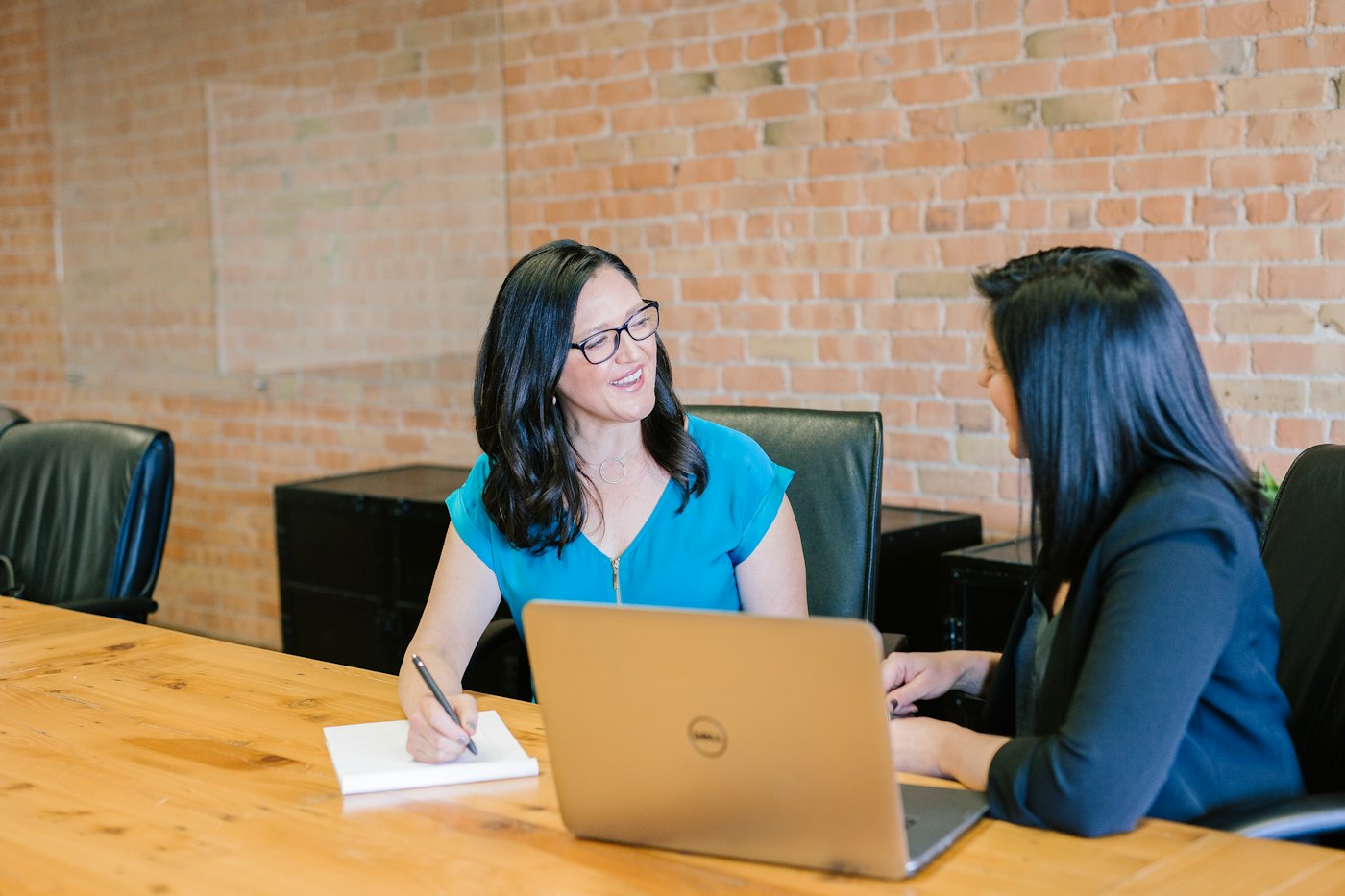 A recruitment consultant interviewing a candidate